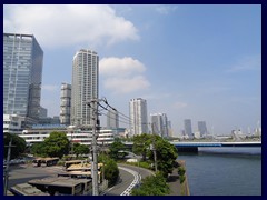 Yokohama Station area 32